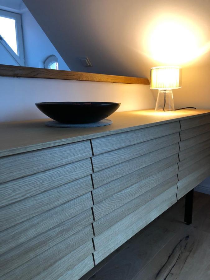 Apartment Raumausbeute Design Hoher Priester *