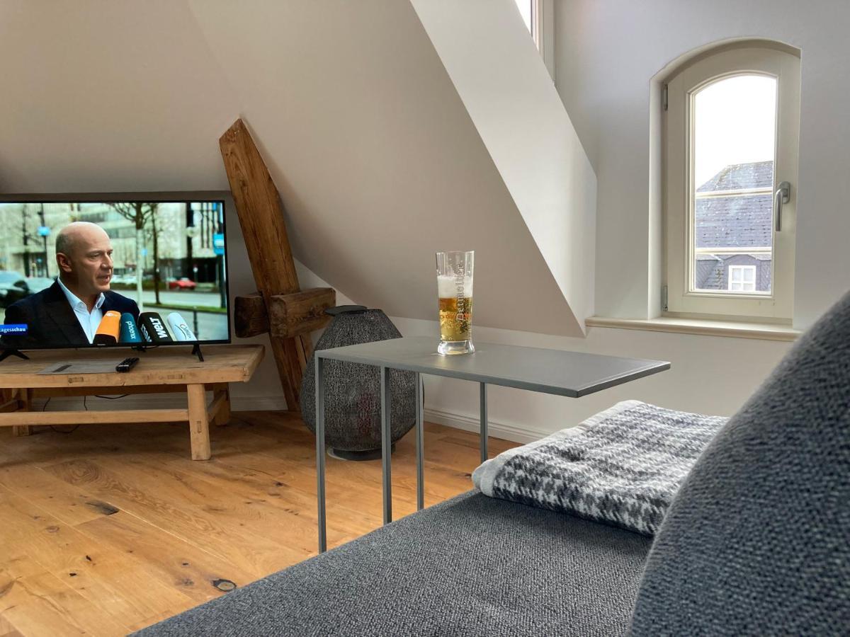 Apartment Raumausbeute Design Hoher Priester *