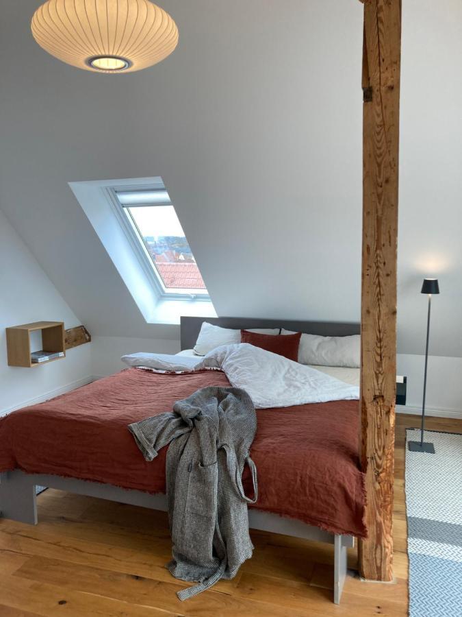 Raumausbeute Design Hoher Priester Apartment Detmold